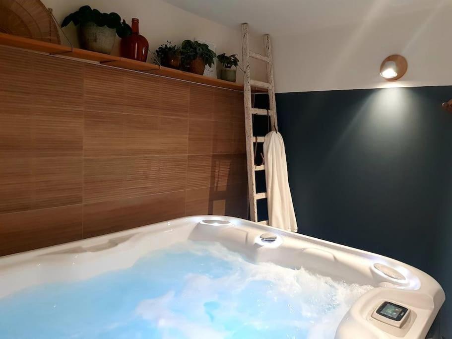Le Bon Temps, Pour Une Douce Parenthese Saint-Martin-Lez-Tatinghem Exteriör bild